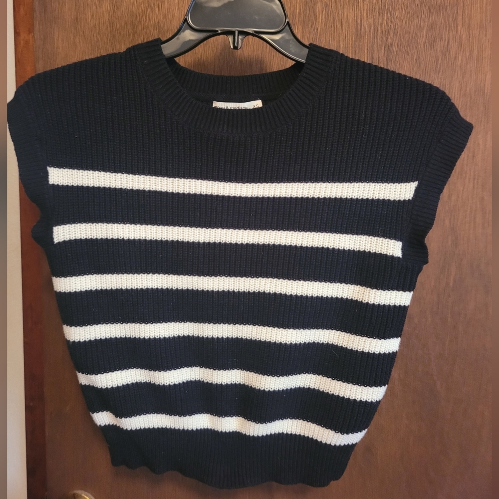 Moon & Madison Black and White Striped Sweater
